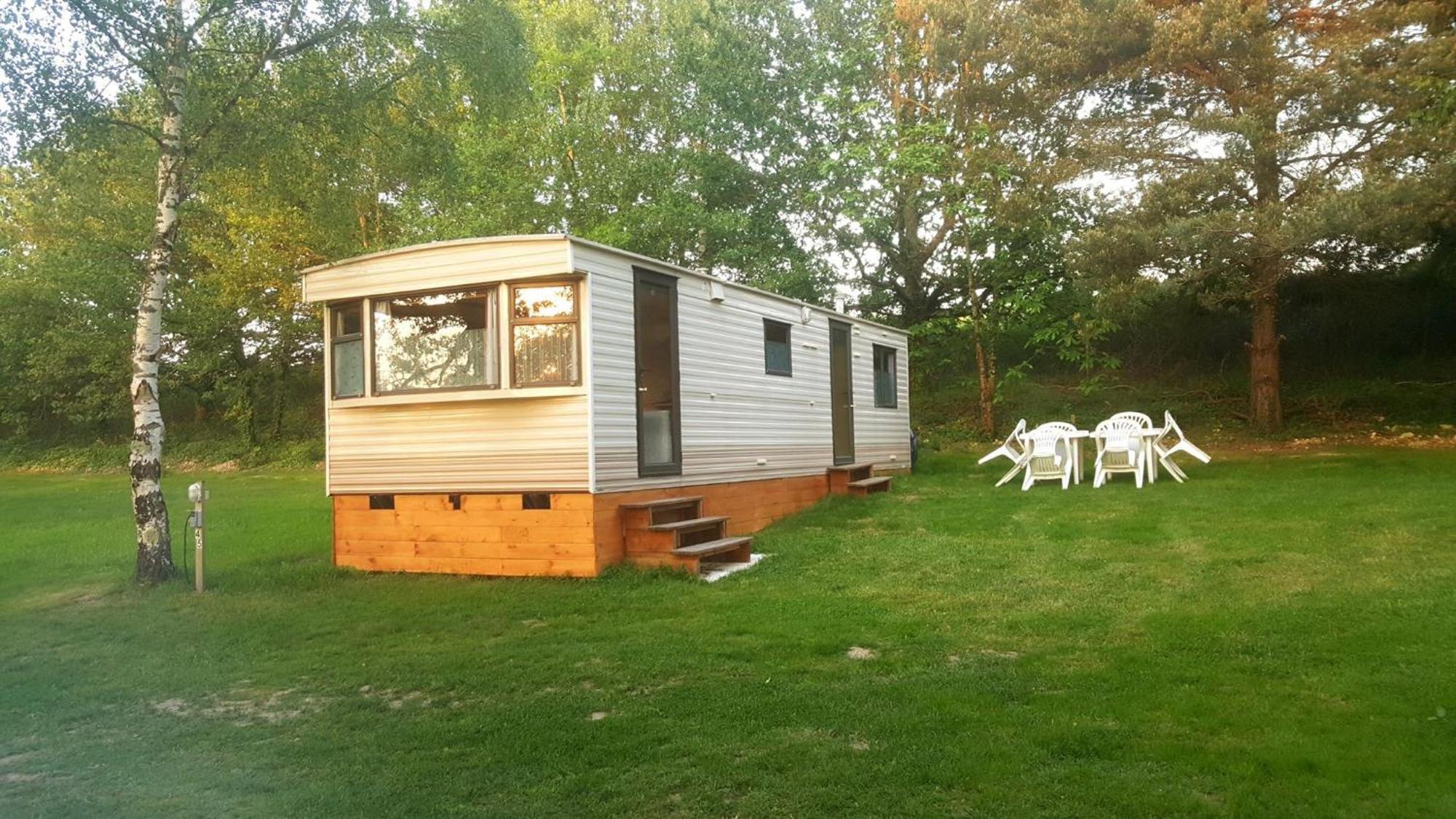 Camping De La Reuille Flere-la-Riviere Buitenkant foto