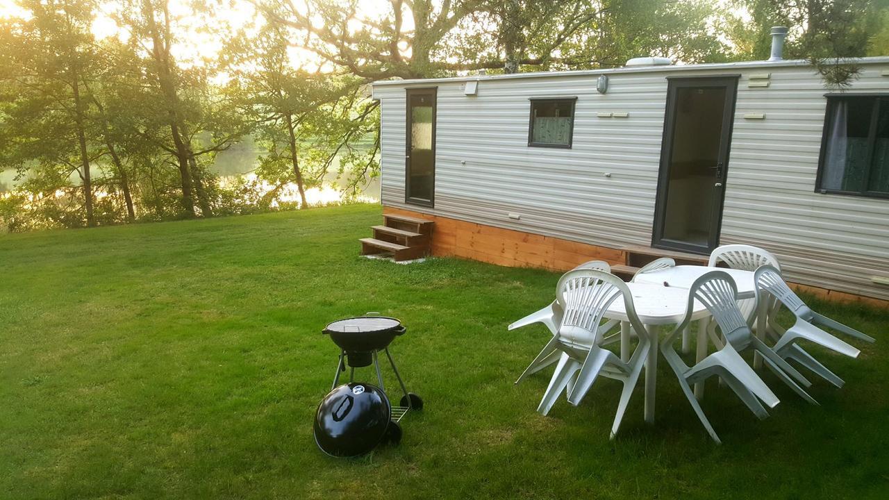 Camping De La Reuille Flere-la-Riviere Buitenkant foto